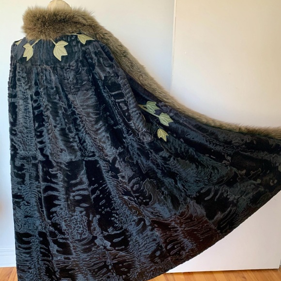 Vintage Leather Fox Fur Swakara Lamb Cape 1980’s - Picture 5 of 11